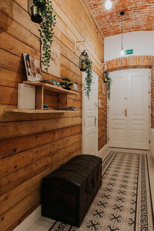 Old Time Apartments Краков Экстерьер фото